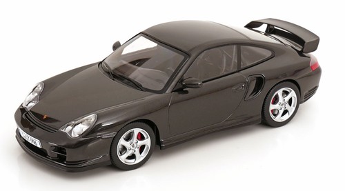 Scale porsche 911 - 1:18,