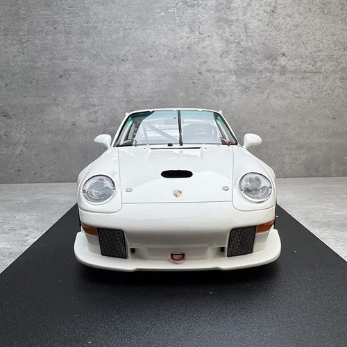 Porsche 911 gt2 evo - 1:18,